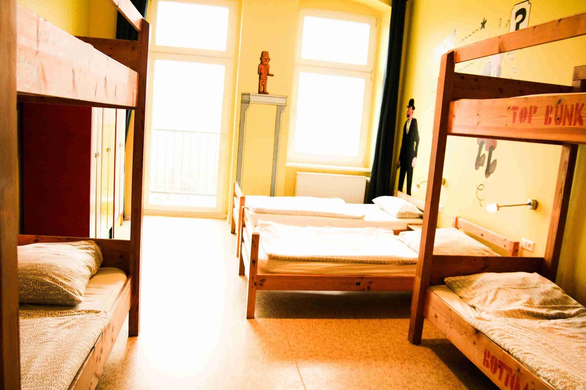 Sunflower Albergue *